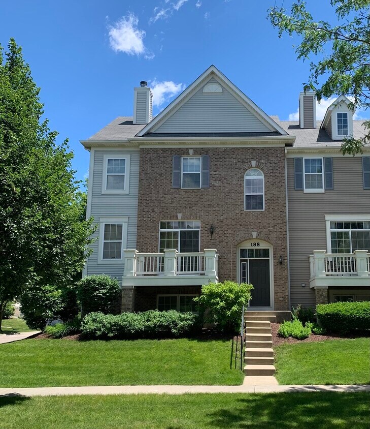 Foto principal - 188 Goldenhill St