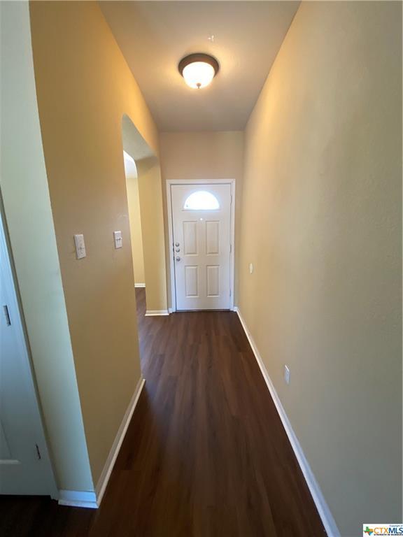 Building Photo - 213 Ponderosa Dr