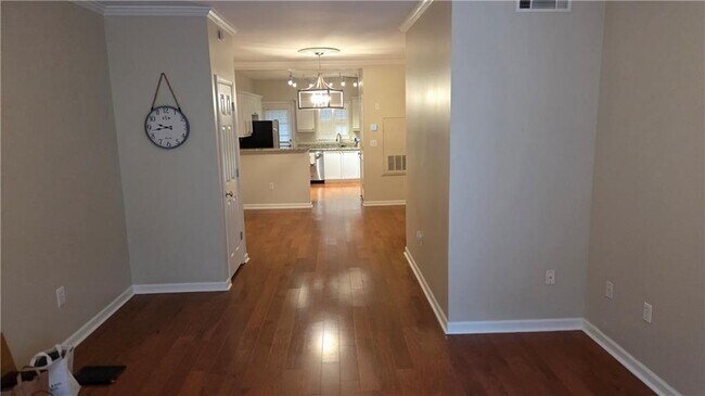 Foto del edificio - 3675 Peachtree Rd NE