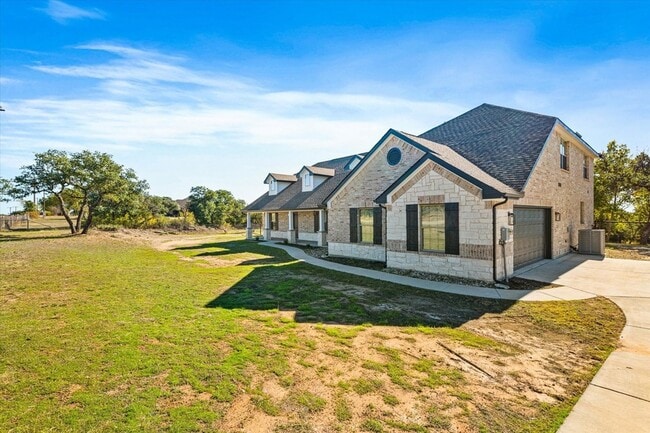 Building Photo - 3511 J E Woody Rd