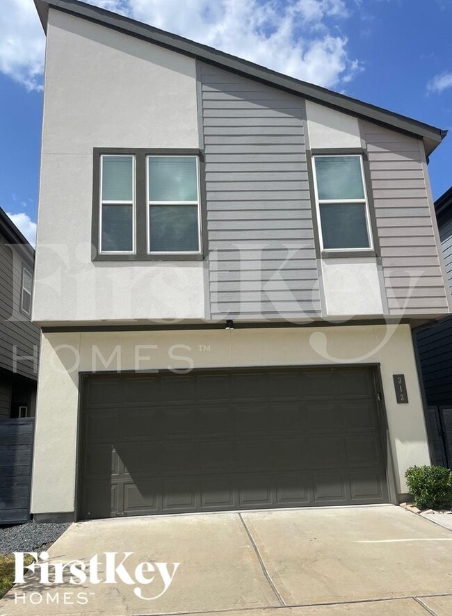 Building Photo - 313 N Centro Cir