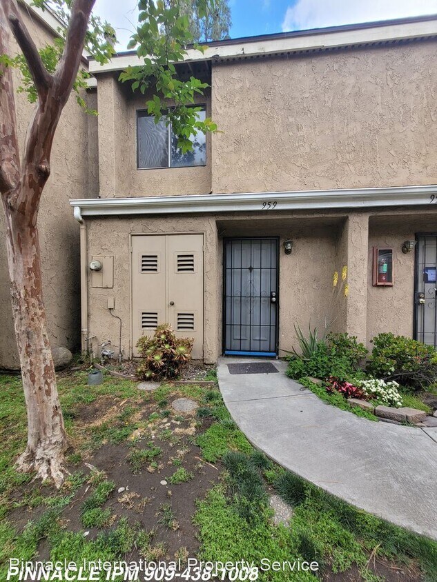 Primary Photo - 2 br, 1 bath House - 959 S. Mountain Avenue