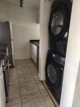 Foto del edificio - 9962 Twin Lakes Dr