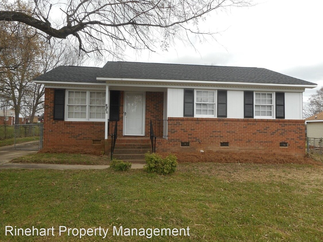 Primary Photo - 3 br, 1 bath House - 1149 Glenarden Drive