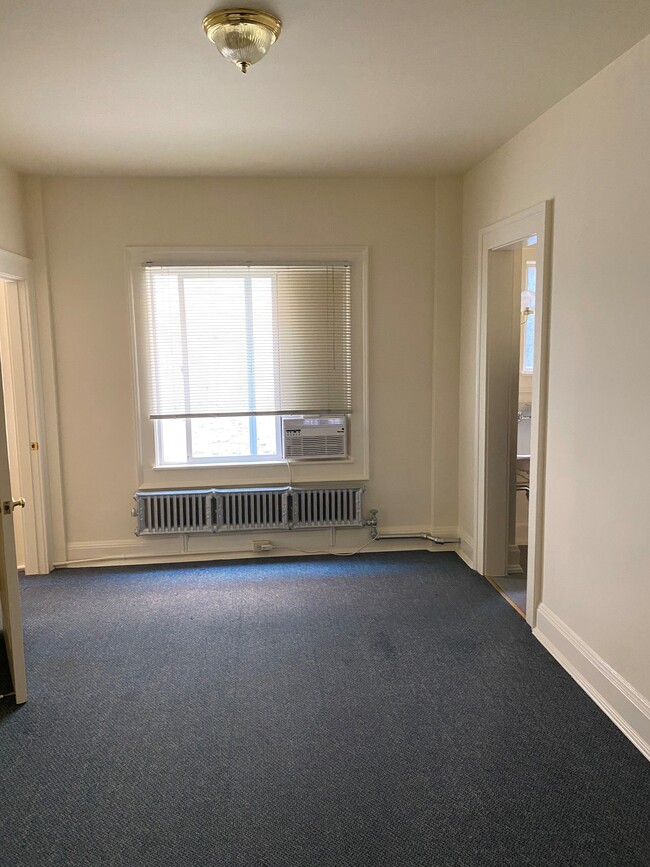 Building Photo - El Cortez Apartments