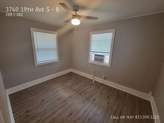 Building Photo - Renovated St. Pete Apartment