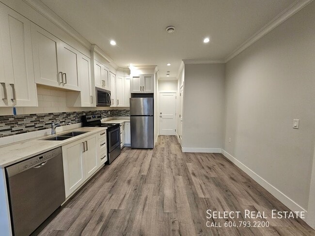 Building Photo - 5483-5188 188 St