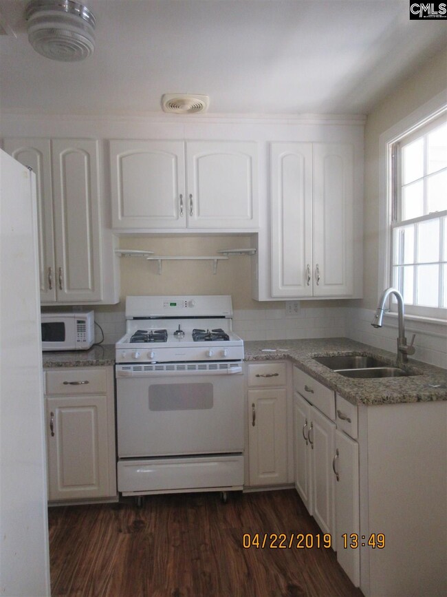Building Photo - 4126 Beecliff Dr