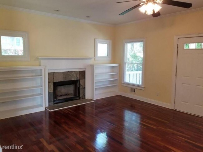 Building Photo - 3 br, 2.5 bath House - 1223 Wylie St