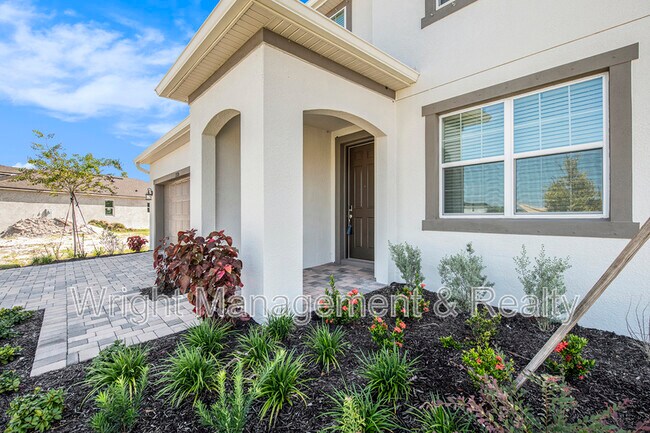 Building Photo - 2326 Village Amble Lp