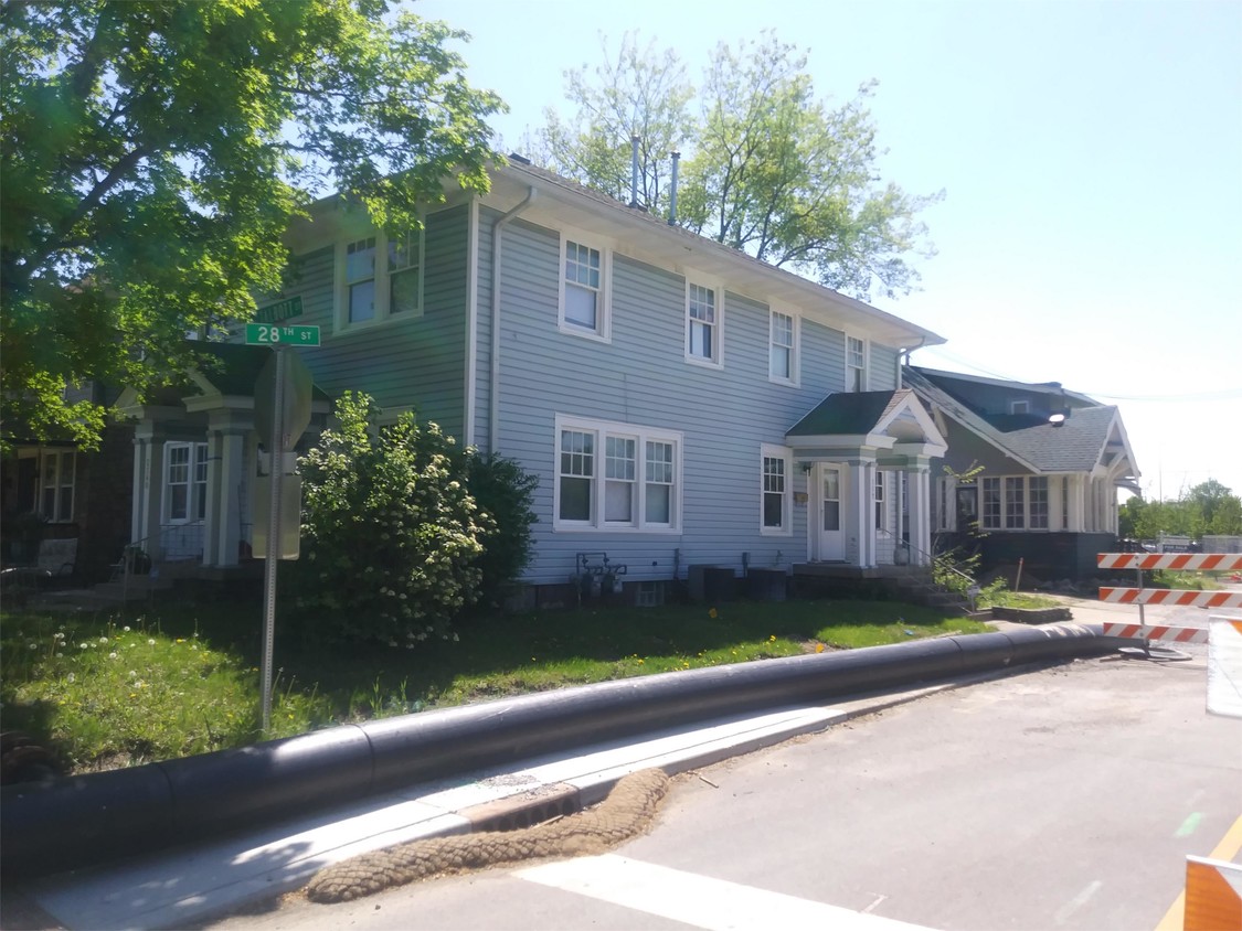 Primary Photo - 117 E 28th St