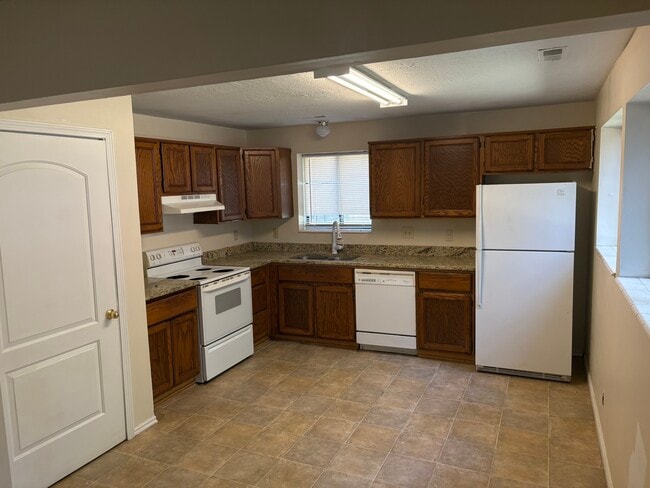Building Photo - 2322 N 250 W
