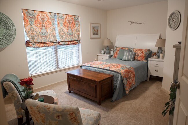 Master Bedroom - 130 S Arch St