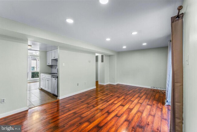 Foto del edificio - 10304 Nightmist Ct
