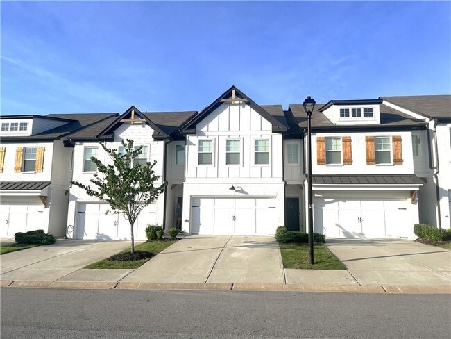 Building Photo - 24 Garrison Dr
