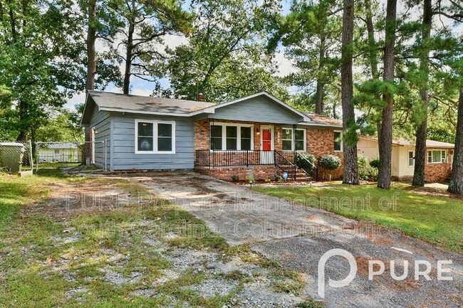 Building Photo - 2203 Cermack St