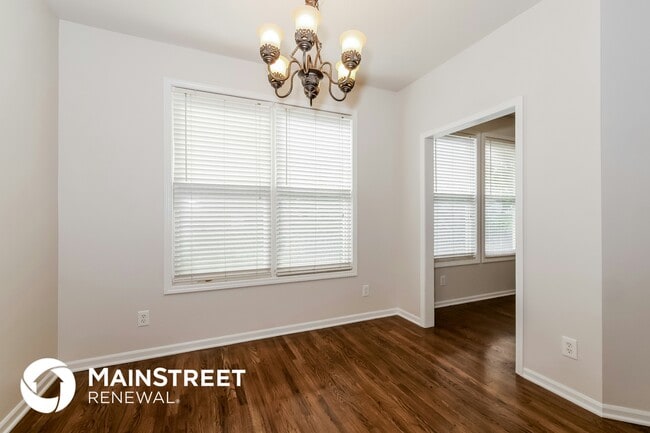 Building Photo - 1411 Russell Road