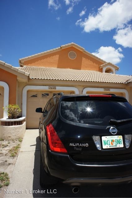 Foto del edificio - 7628 Sugar Bend Dr