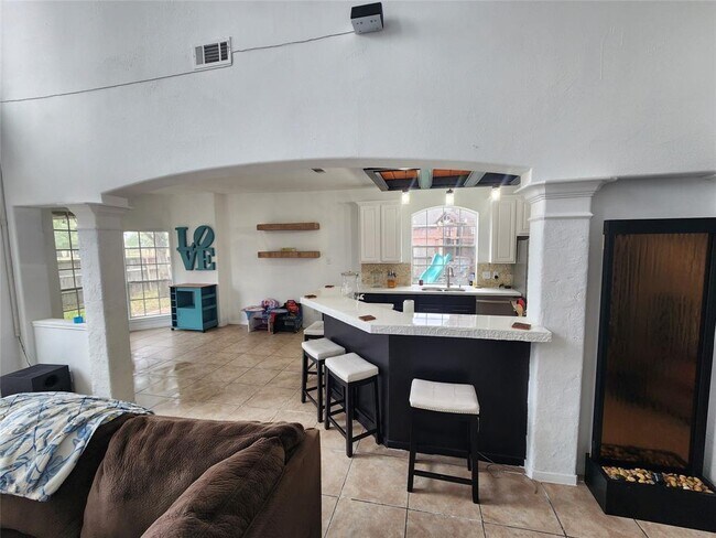 Foto del edificio - 19610 Wood Walk Ln