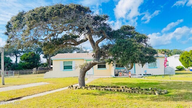 Foto del edificio - 4 Cypress Cir