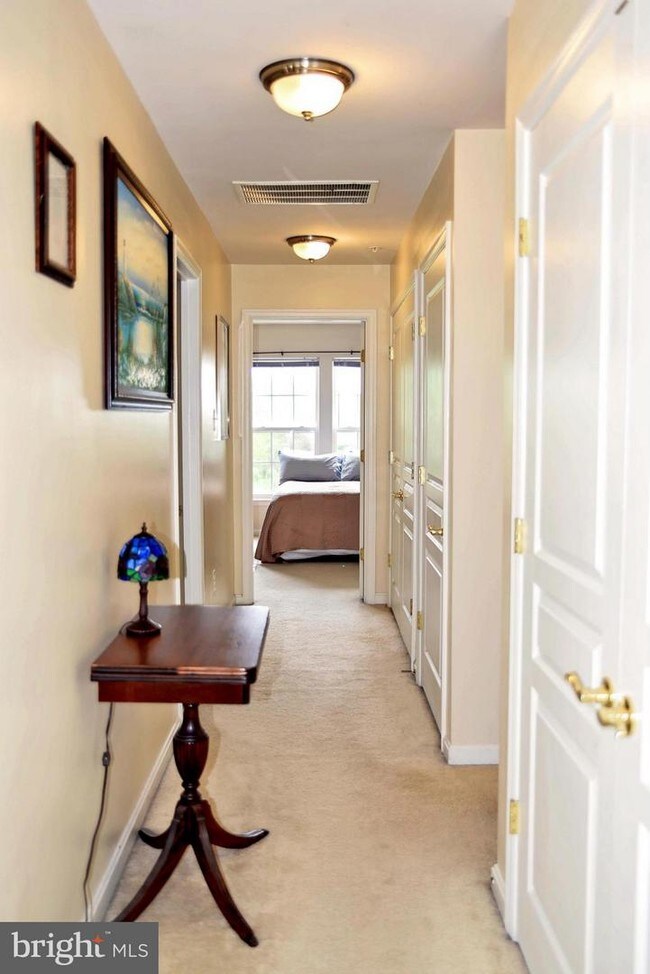 Building Photo - 1812 Monocacy View Cir