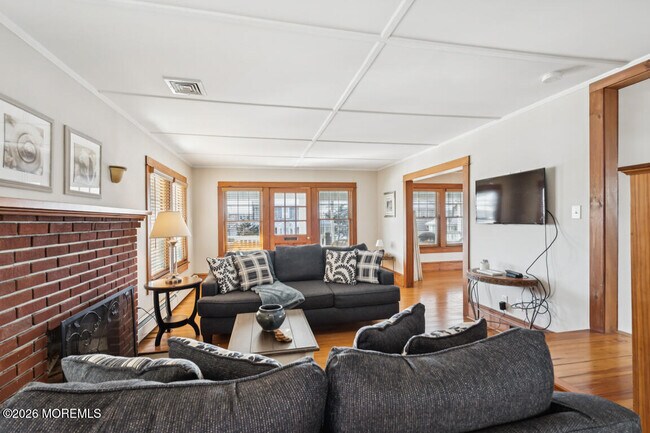 Foto del edificio - 50 Osborne Ave