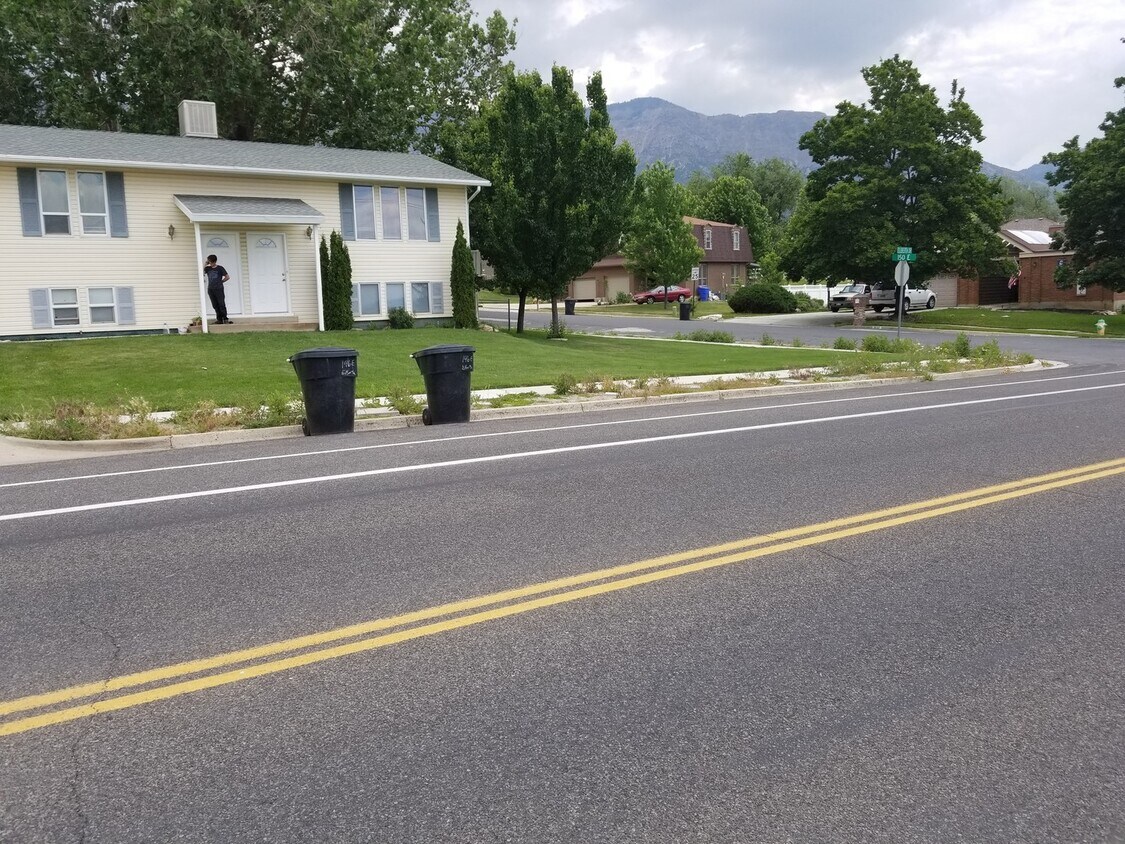 146 E Elberta Dr Unit 1, Ogden, UT 84414 Room for Rent in Ogden, UT