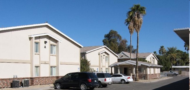 Building Photo - Smoketree