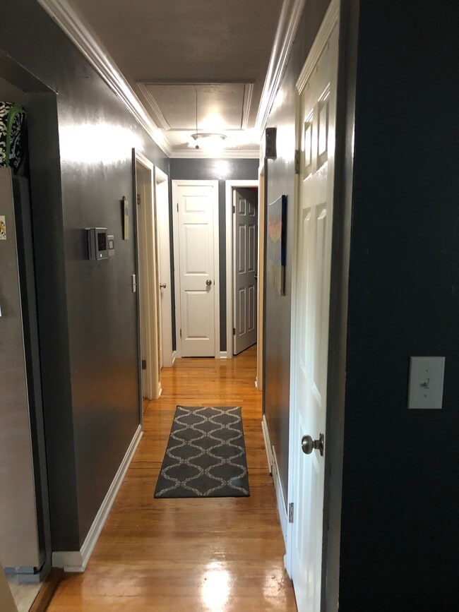 Building Photo - 3602 Pinecroft dr