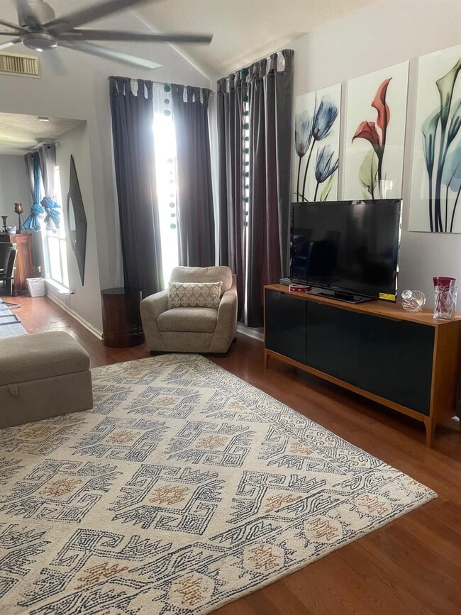 Foto del edificio - 4606 Field Meadow Ct