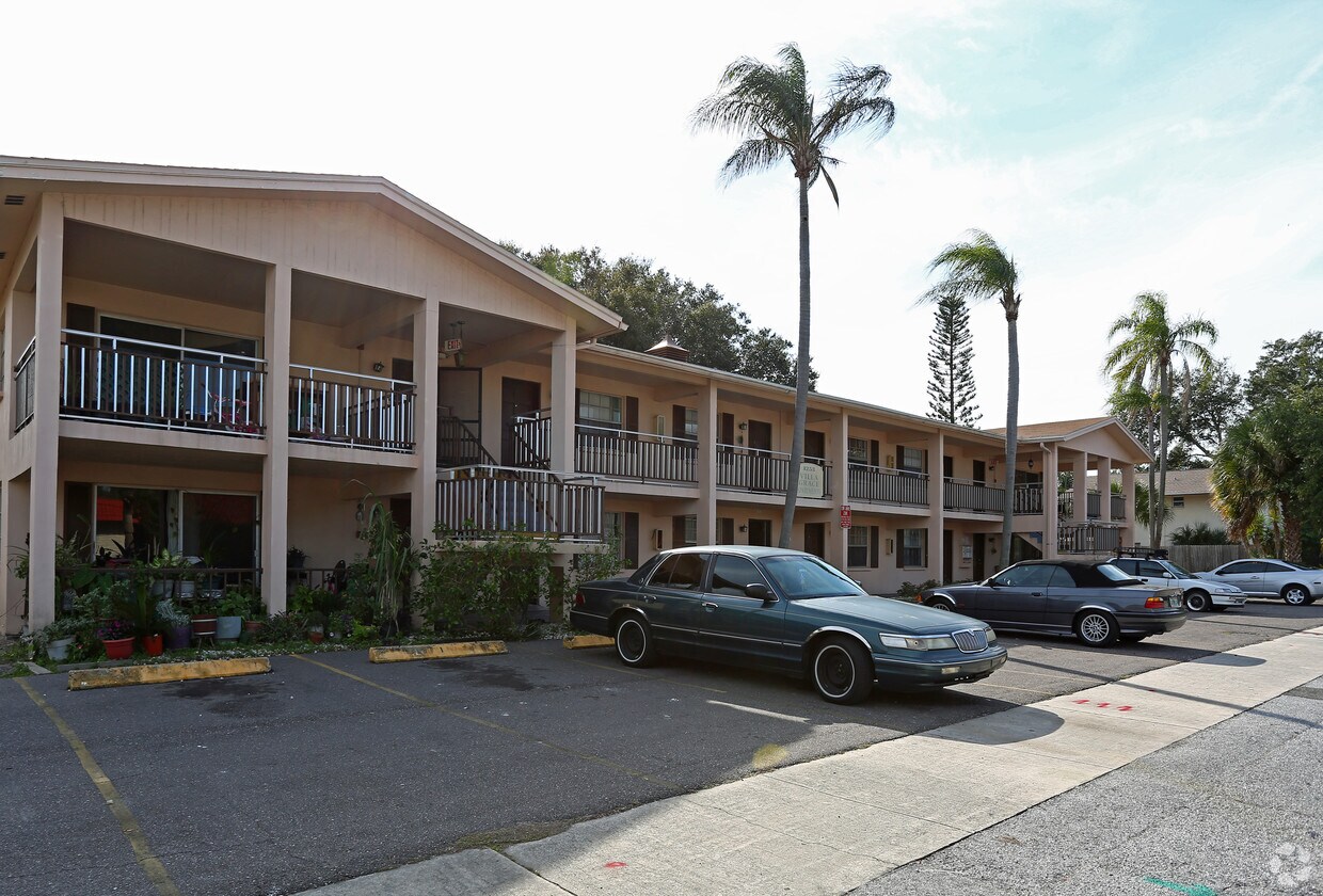 Primary Photo - Villa Grace / Villa Marina