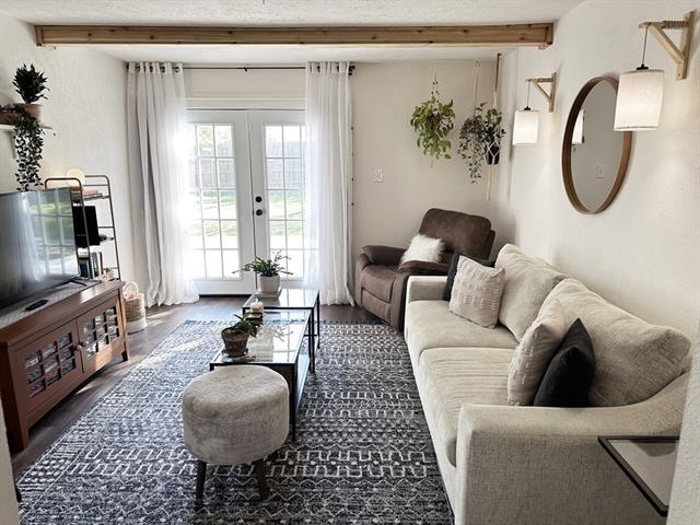 Foto del edificio - 4812 Jerri Ln