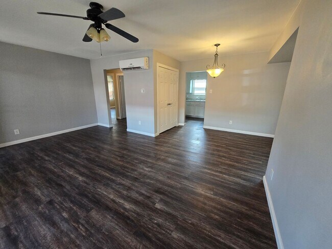 Foto del edificio - Newly Renovated Home