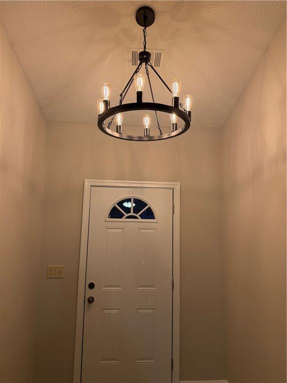 Foto del edificio - 65 Beaverdam Ct