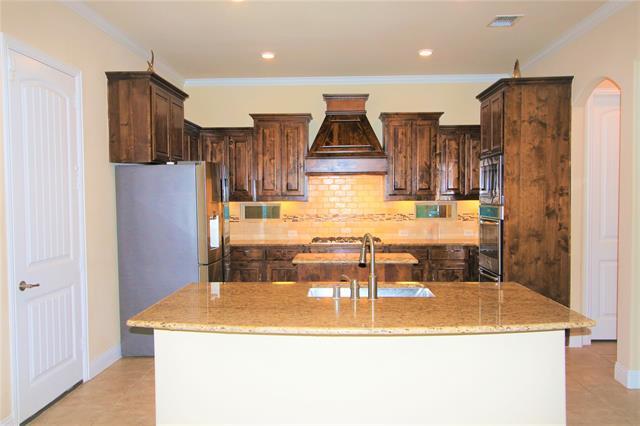 Building Photo - 7103 Isle Royale Ln