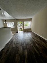 Building Photo - 5323 Ruby St