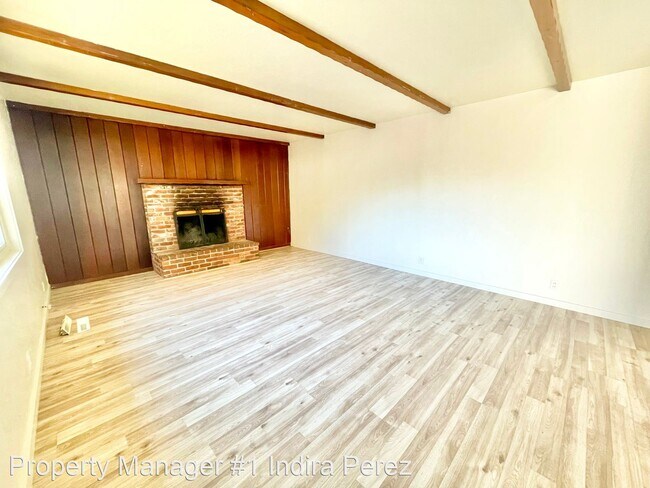 Foto del edificio - 3 br, 1.5 bath House - 841 McMinn Ave
