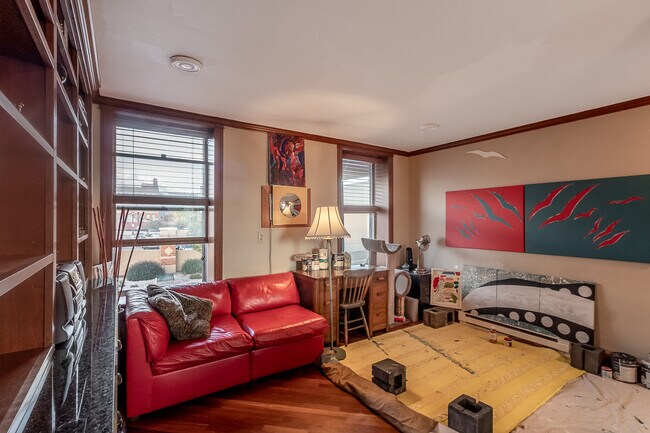 Foto del edificio - 111 E Cherry St