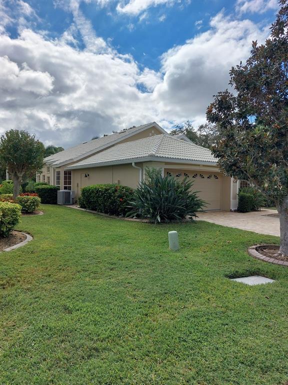 Foto del edificio - 326 St George Ct