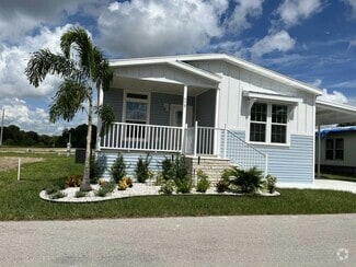 Building Photo - 978 Avanti Way Blvd