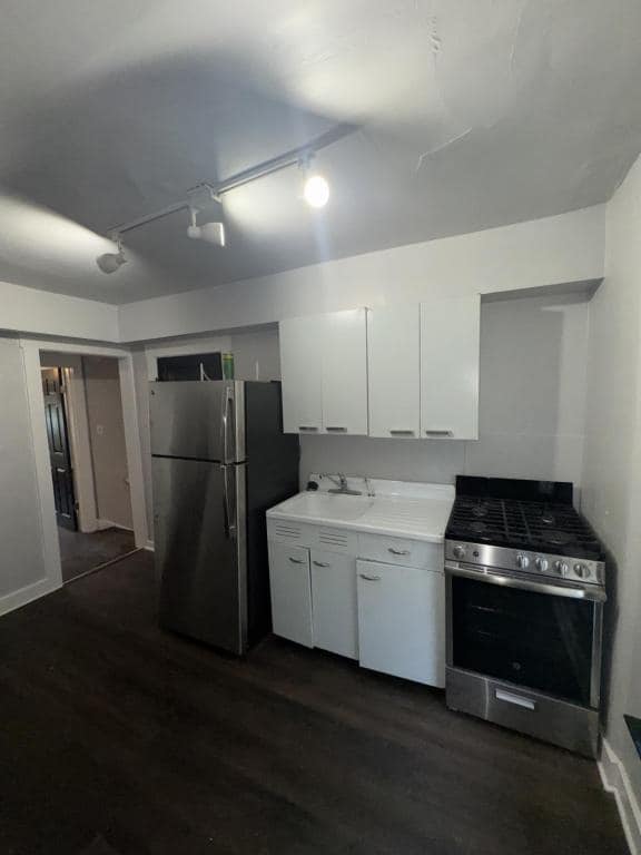 Primary Photo - 172 Kinsey Ave