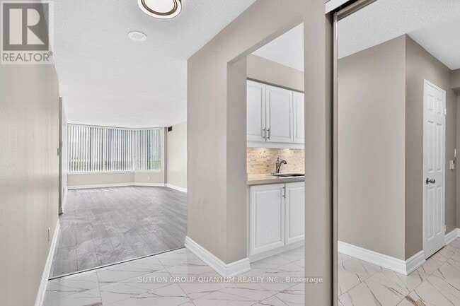 Building Photo - 3605 Kariya Dr