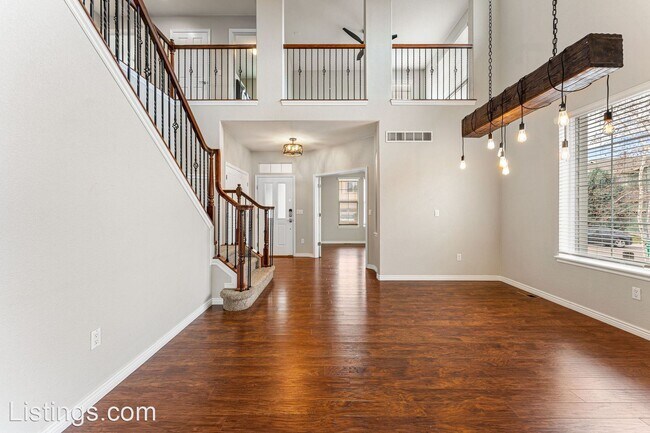 Foto del edificio - 3 br, 3 bath House - 13773 E Caley Dr