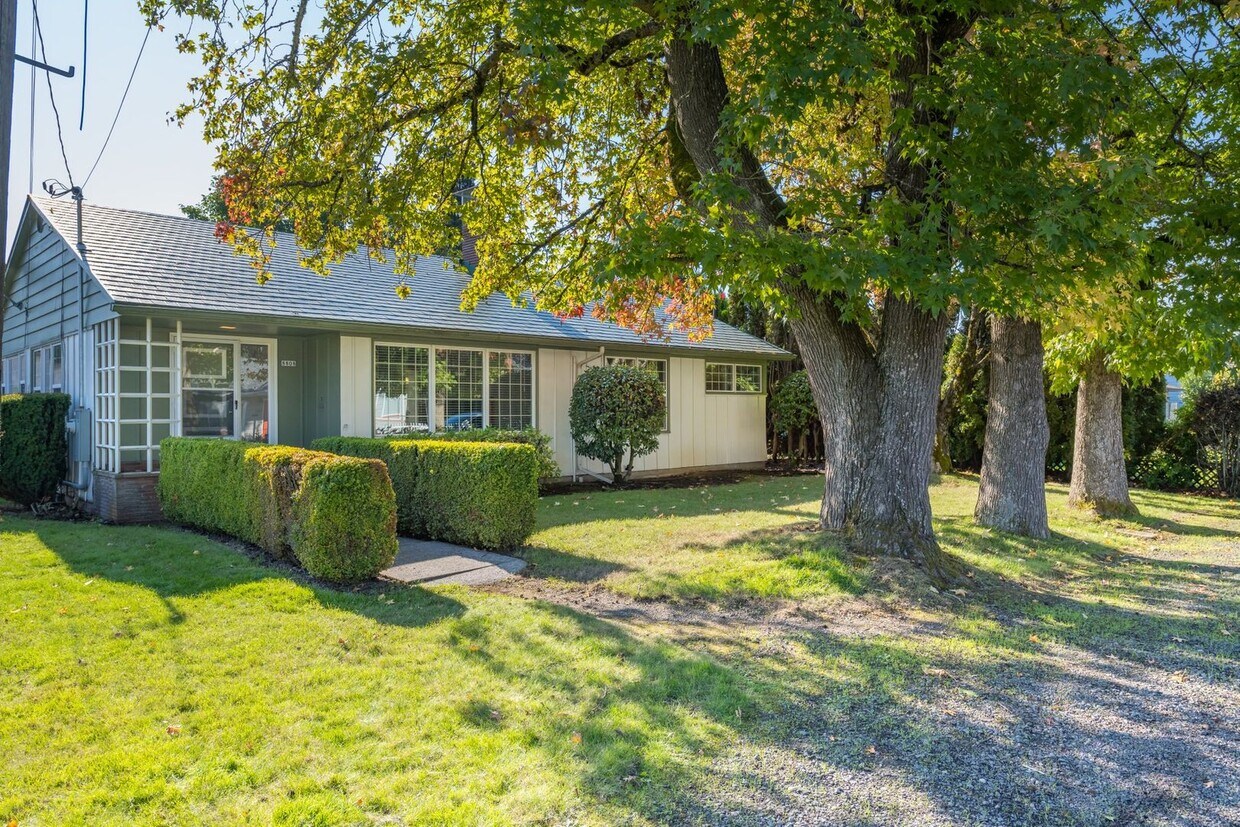 Spacious 3 Bedroom Portland Home for Rent House Rental in Portland