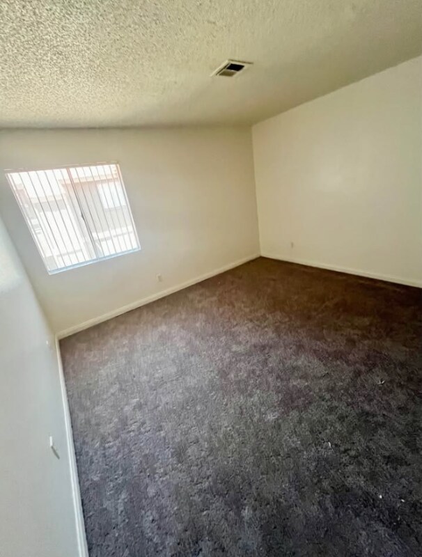 Foto del edificio - 1750 Karen Ave