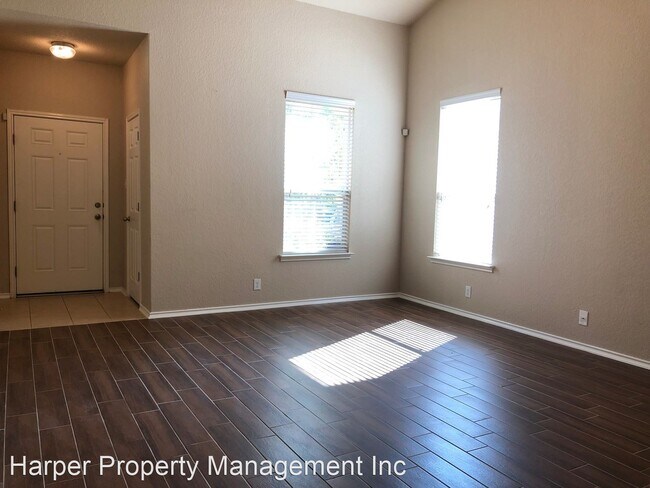 Building Photo - 10814 Mustang Oak Dr
