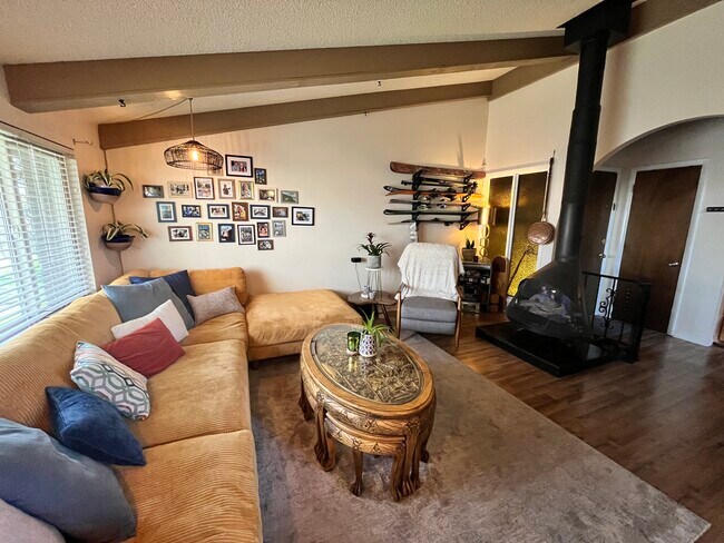 Foto del edificio - 1332 Millcreek Dr