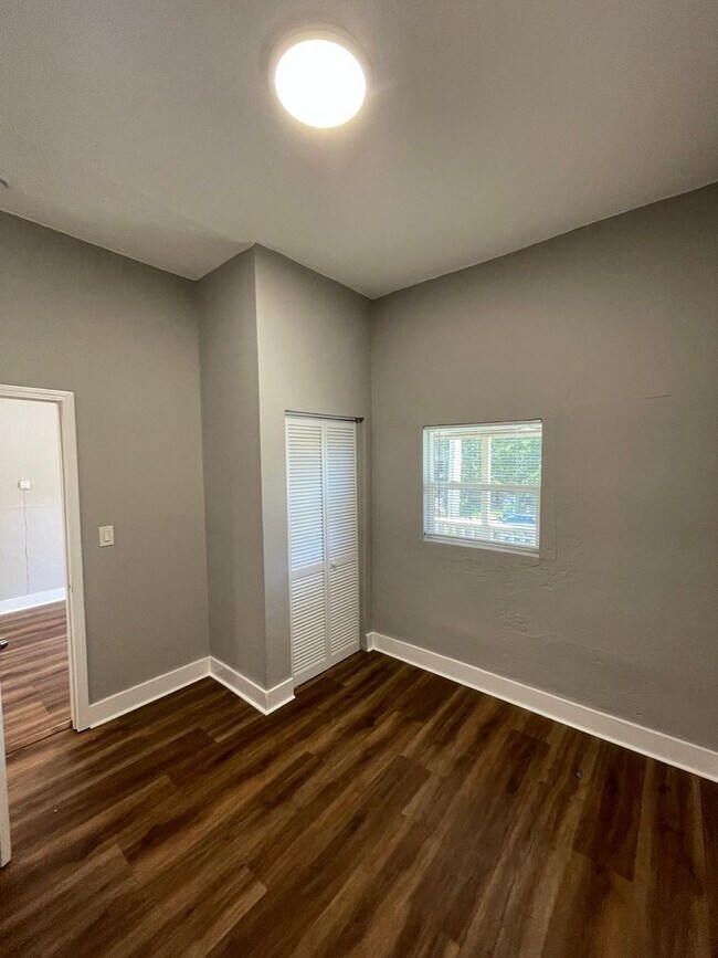 Foto del edificio - 1436-1438 3rd St