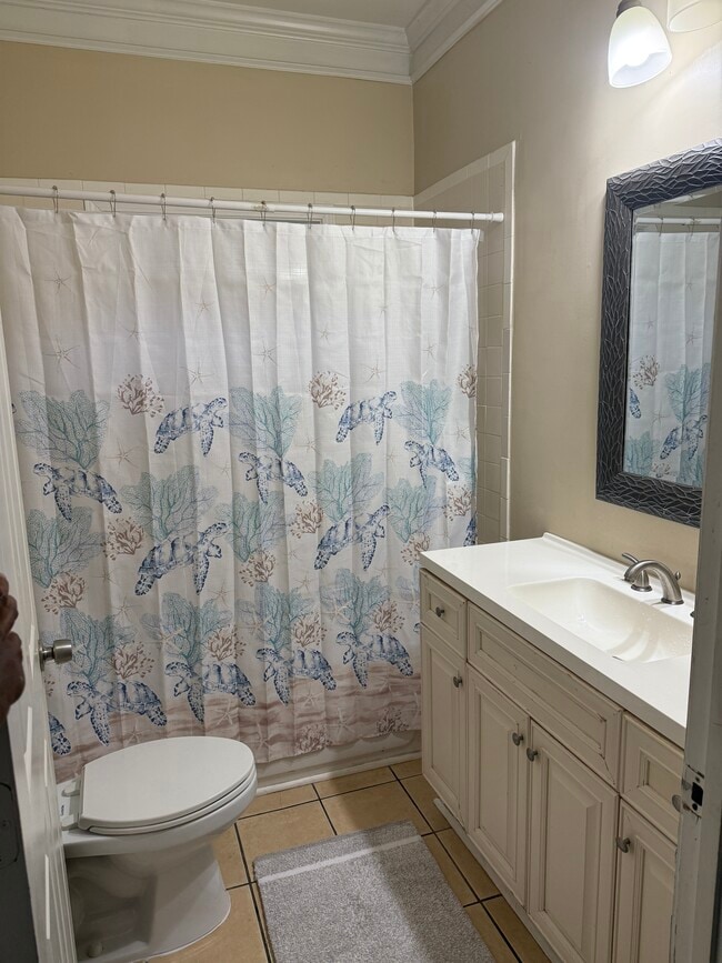 Foto del edificio - 876 McDaniel St SW