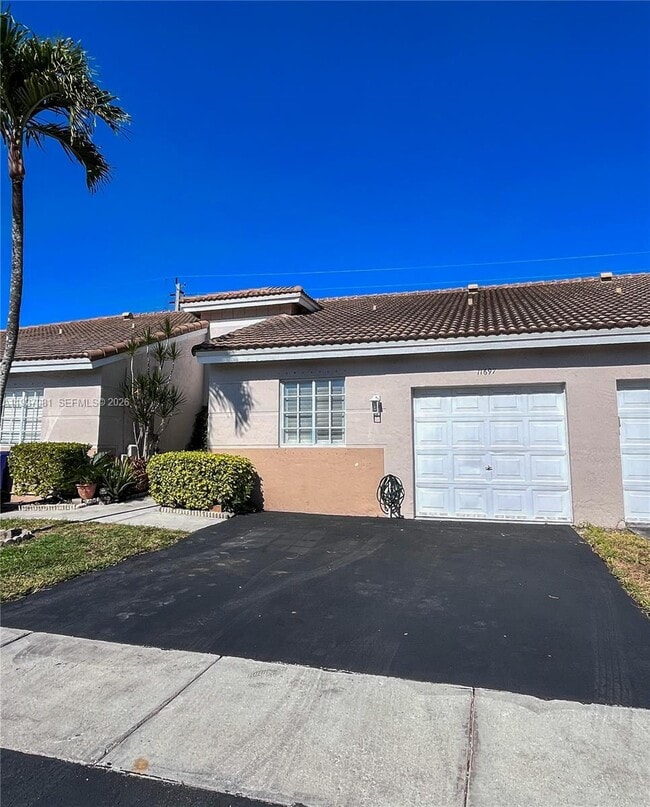 Building Photo - 11697 SW 17th Ct